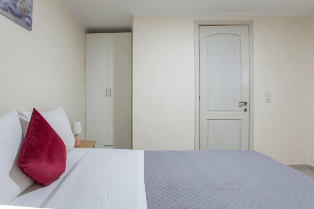 Newly Reconstructed Flat 107Sqm! Apartment Chania  Exterior foto