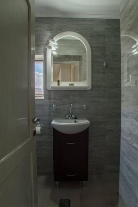 Newly Reconstructed Flat 107Sqm! Apartment Chania  Exterior foto